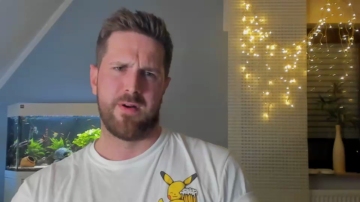 ronhill13  19-11-2021 video schoolgirl